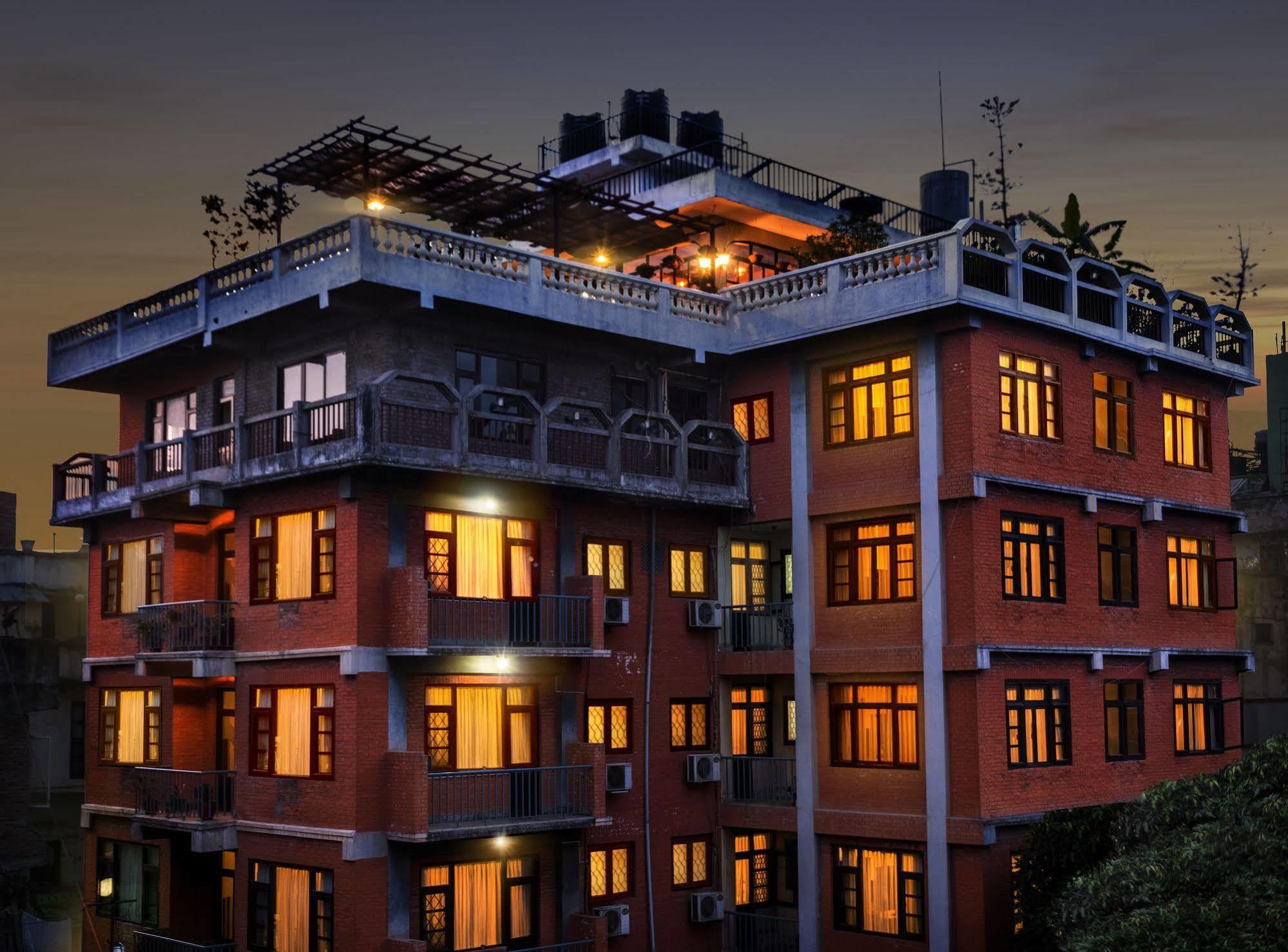 Hotel Excelsior Katmandú Exterior foto